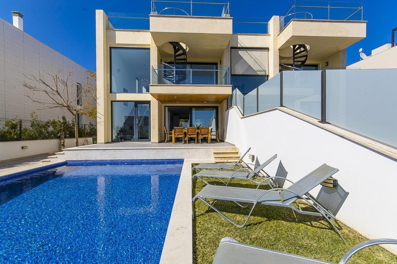 Villa Aqua อัลกูเดีย ภายนอก รูปภาพ